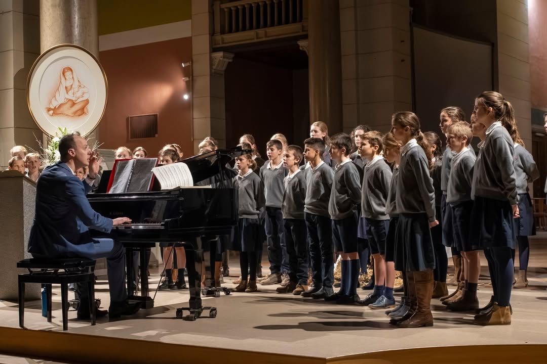 Collège Saints François et Jacinthe de Fatima  Lyon