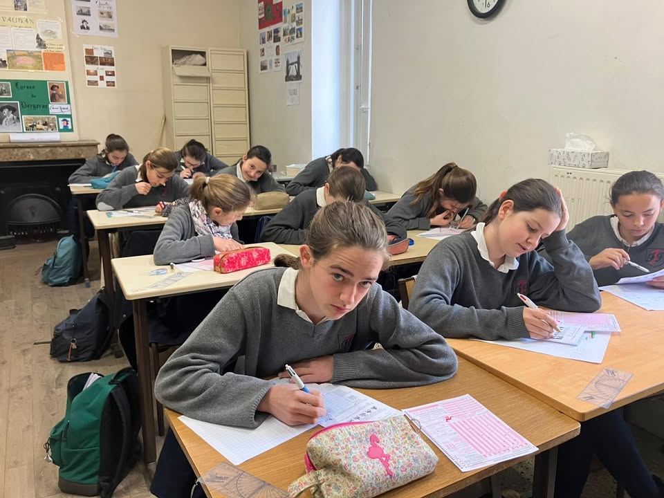 Collège Saints François et Jacinthe de Fatima  Lyon