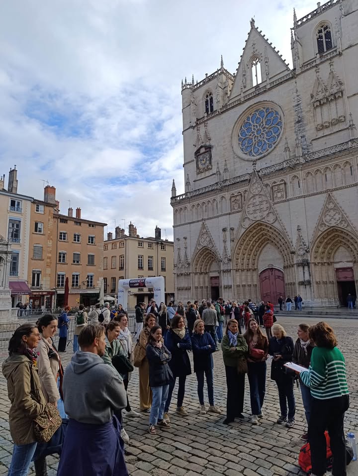 Collège Saints François et Jacinthe de Fatima  Lyon